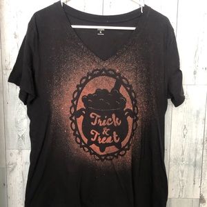 Women’s black Halloween fall T-shirt cotton with trick-or-treat graphic